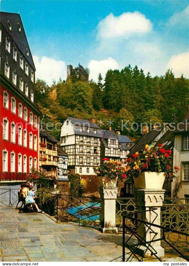 72744885 Monschau Rotes Haus Altstadt Mit Blick Zur Burgruine Haller Monschau - Monschau