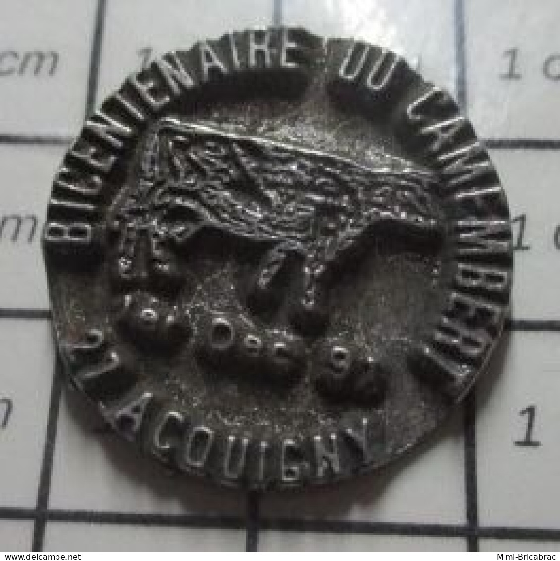 1818c Pin's Pins / Beau Et Rare / ANIMAUX / VACHE BICENTENAIRE DU CAMEMBERT 1991 ACQUIGNY EURE - Tiere