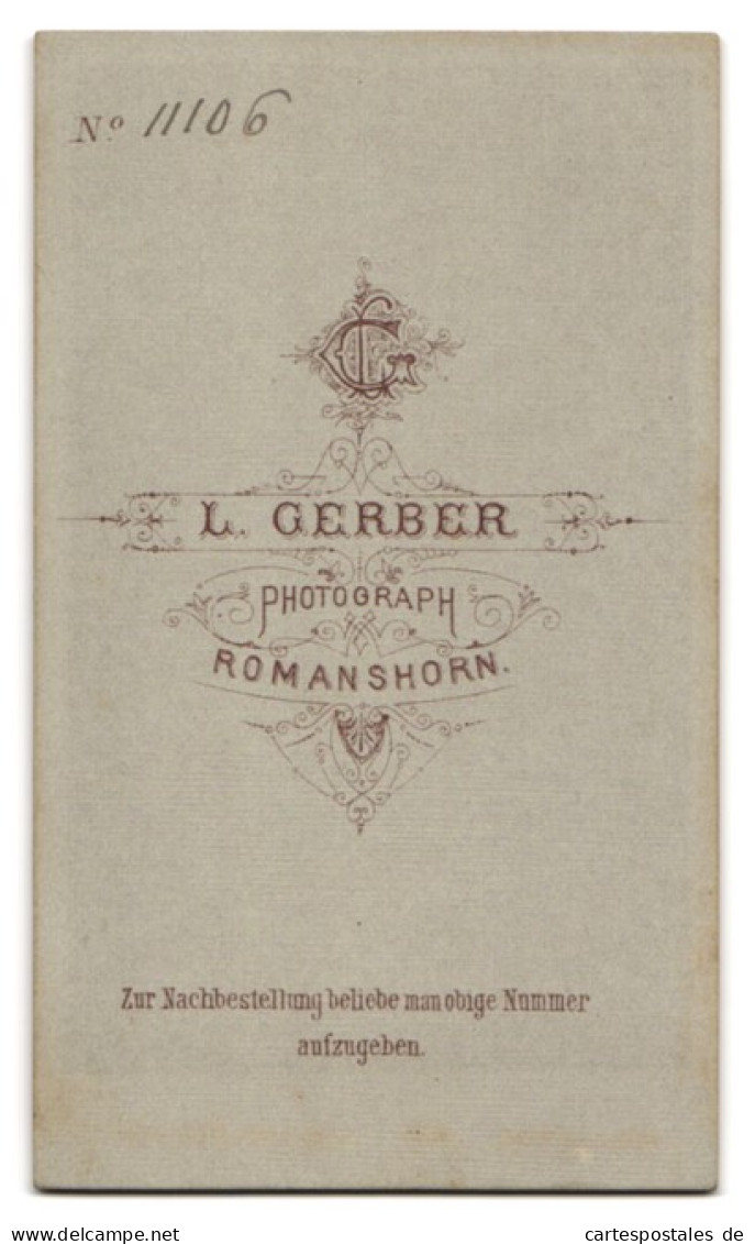 Fotografie L. Gerber, Romanshorn, Junger Herr Im Anzug Mit Oberlippenbart  - Personnes Anonymes