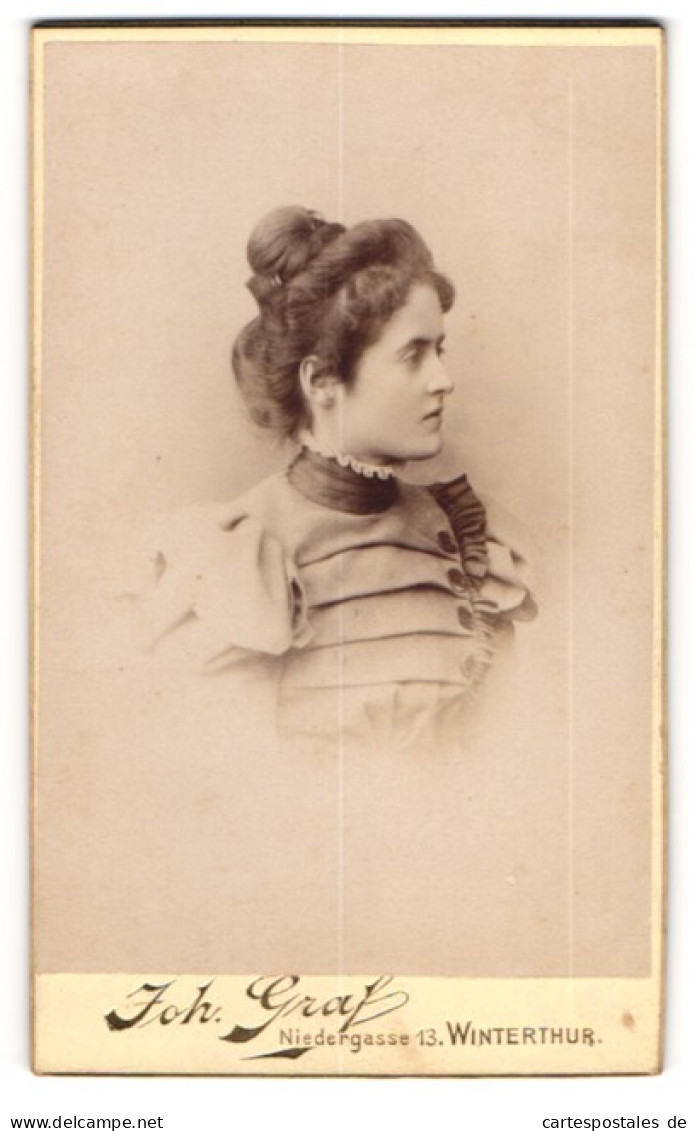 Fotografie Joh. Graf, Winterthur, Niedergasse 13, Junge Dame Mit Hochsteckfrisur  - Anonyme Personen