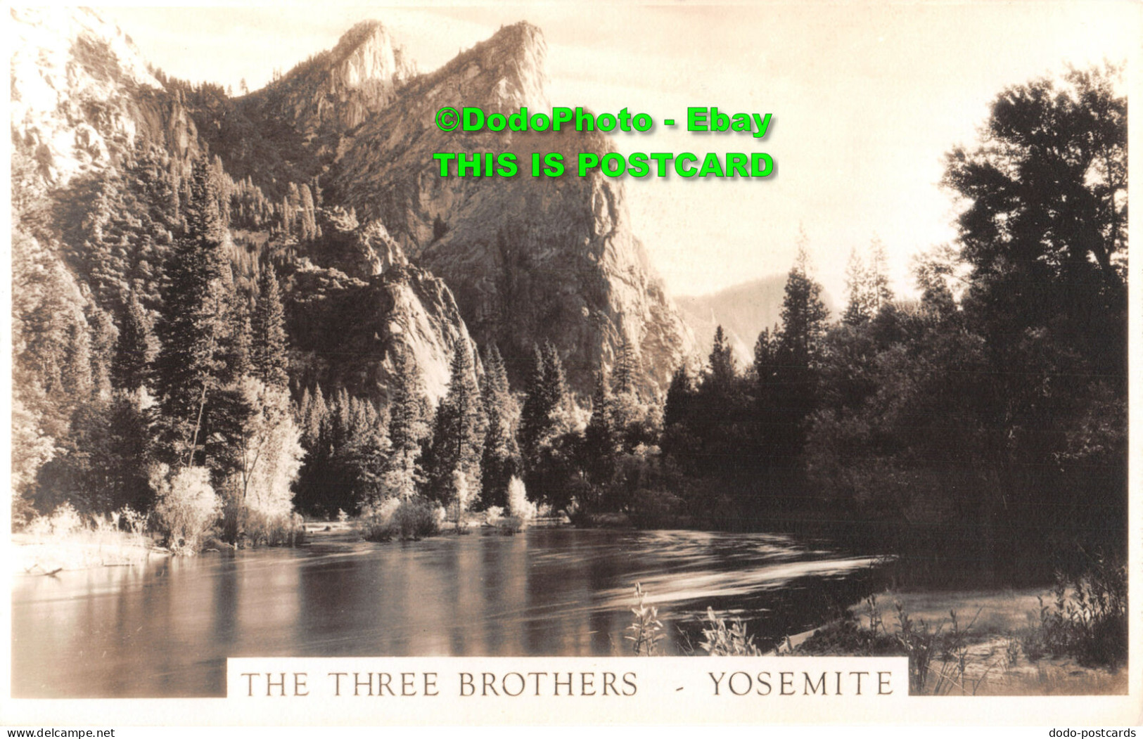 R416292 The Three Brothers. Yosemite - Monde