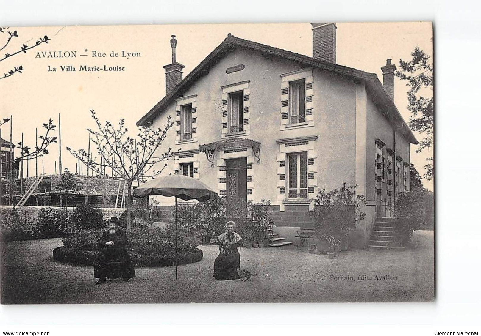 AVALLON - Rue De Lyon - La Villa Marie Louise - Très Bon état - Avallon