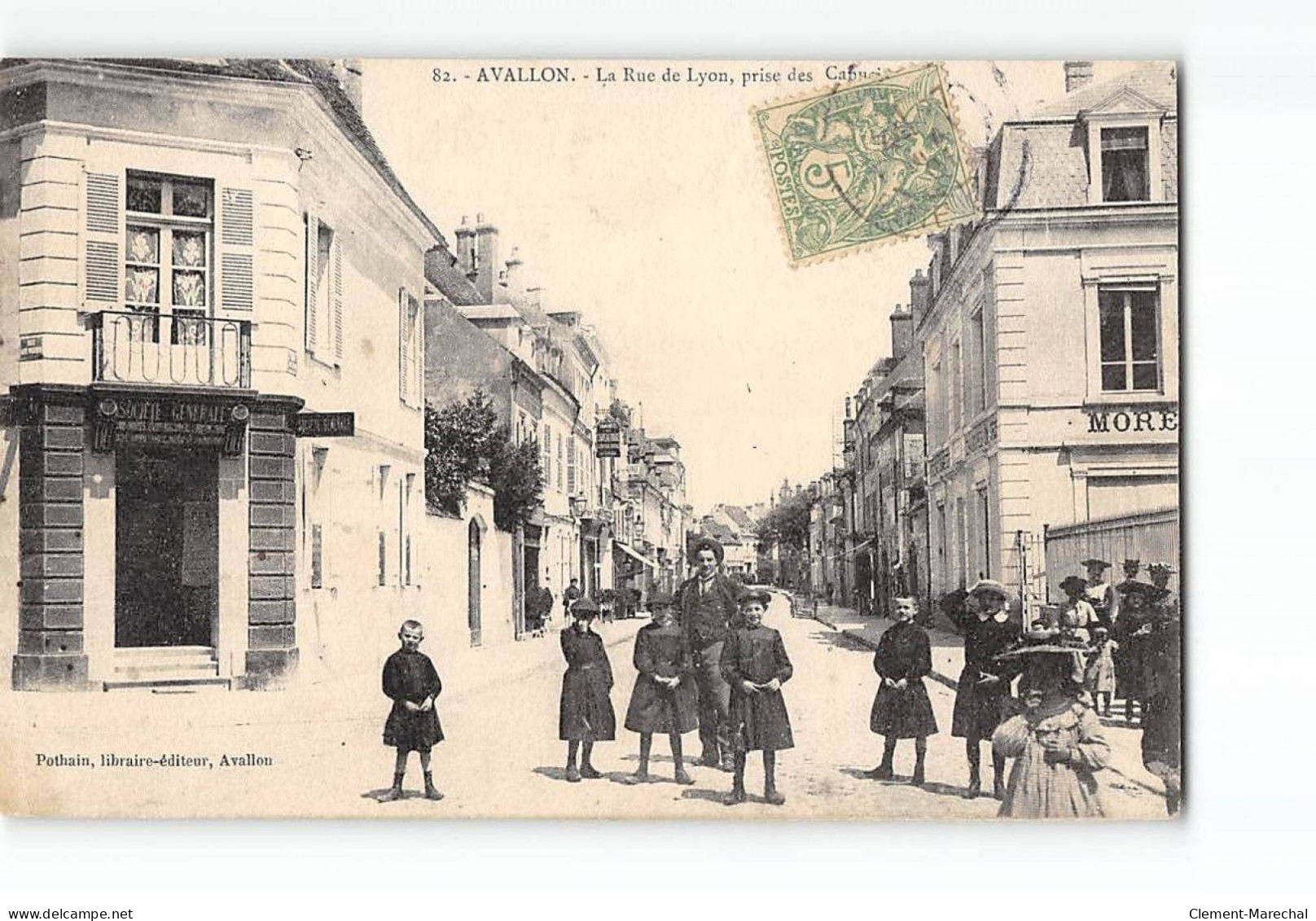 AVALLON - La Rue De Lyon - Très Bon état - Avallon