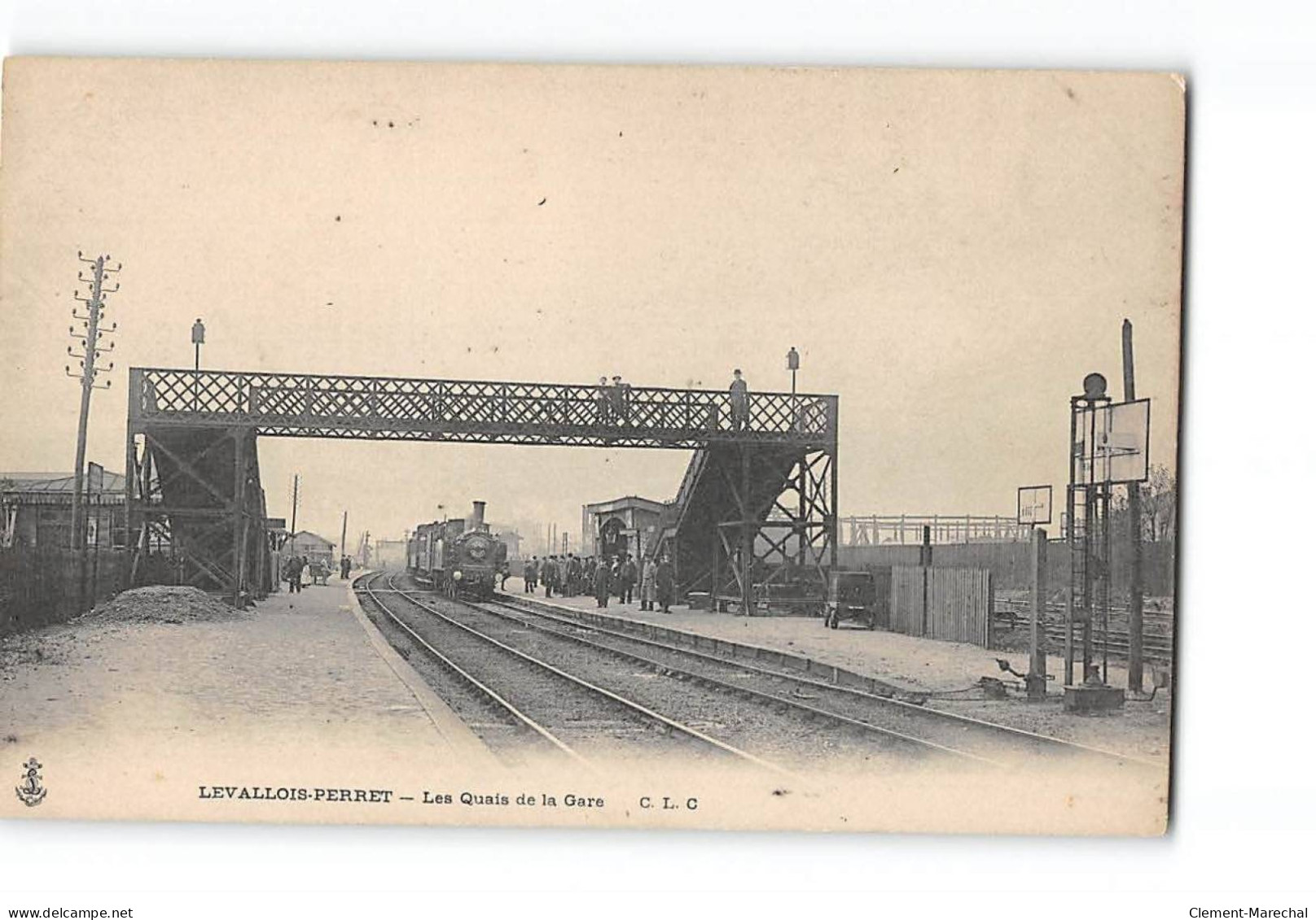 LEVALLOIS PERRET - Les Quais De La Gare - Très Bon état - Levallois Perret