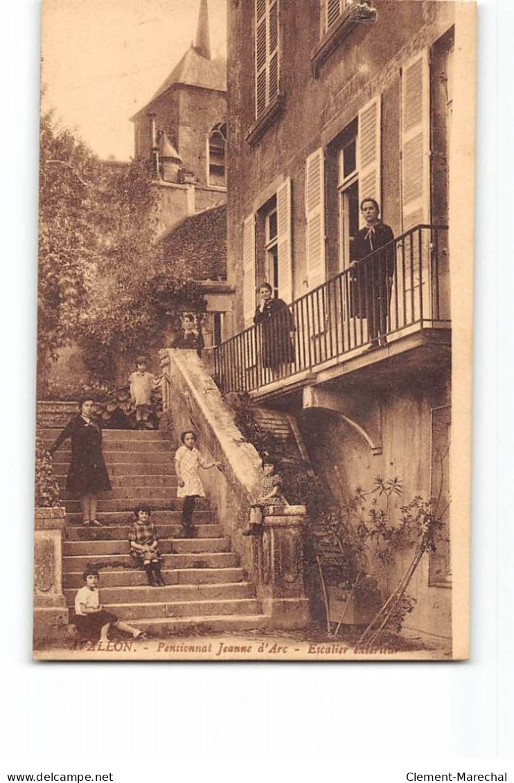 AVALLON - Pensionnat Jeanne D'Arc - Escalier Extérieur - Très Bon état - Avallon