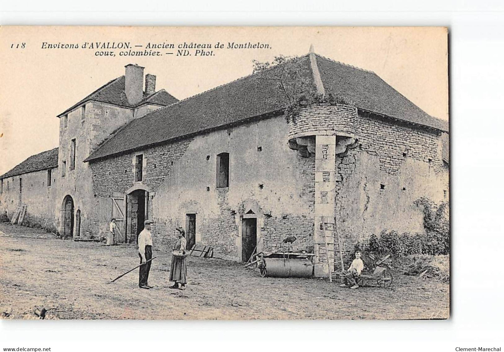 Environs D'AVALLON - Ancien Château De MONTHELON - Cour - Colombier - Très Bon état - Andere & Zonder Classificatie