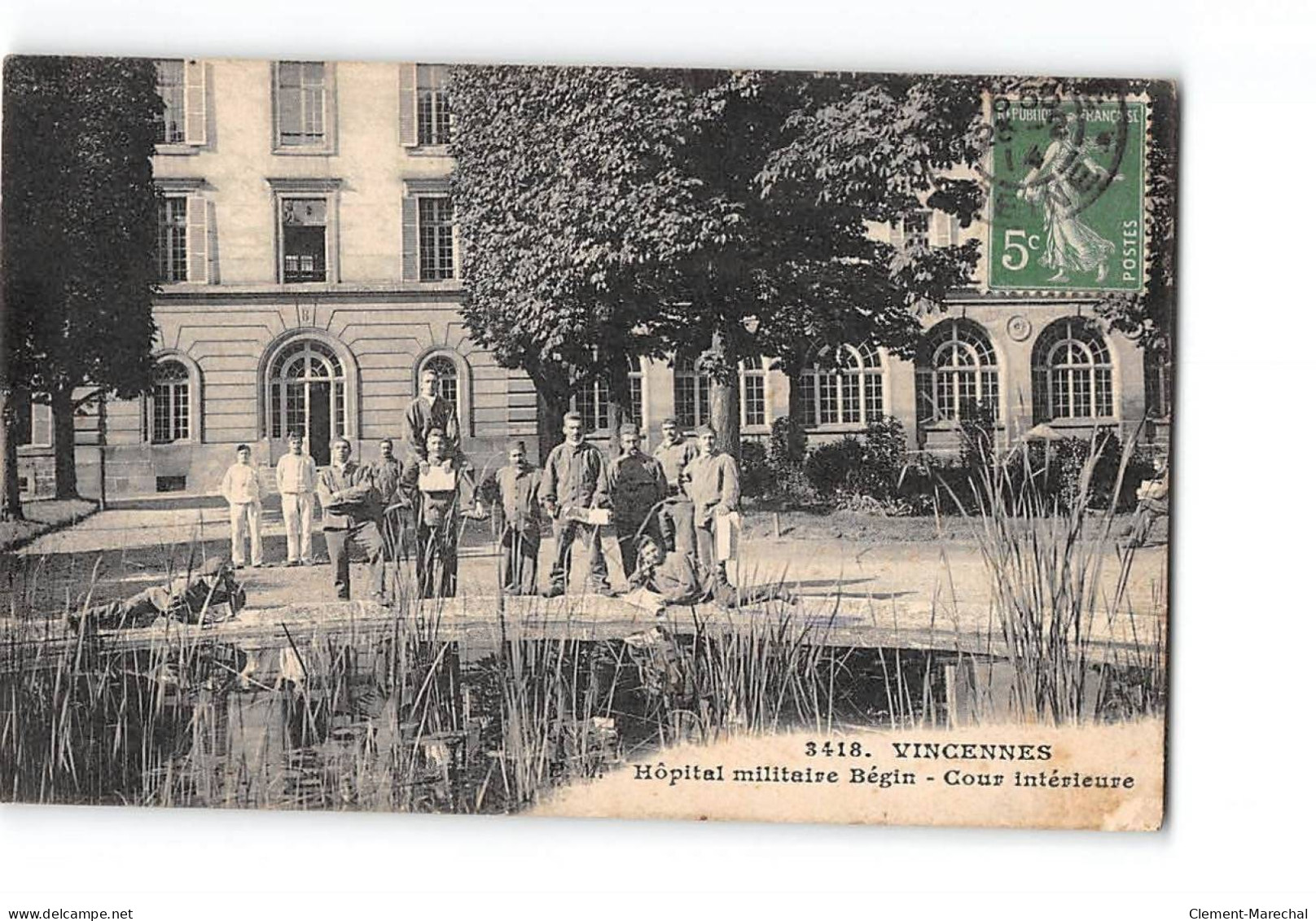 VINCENNES - Hôpital Militaire Bégin - Cours Intérieure - Très Bon état - Vincennes