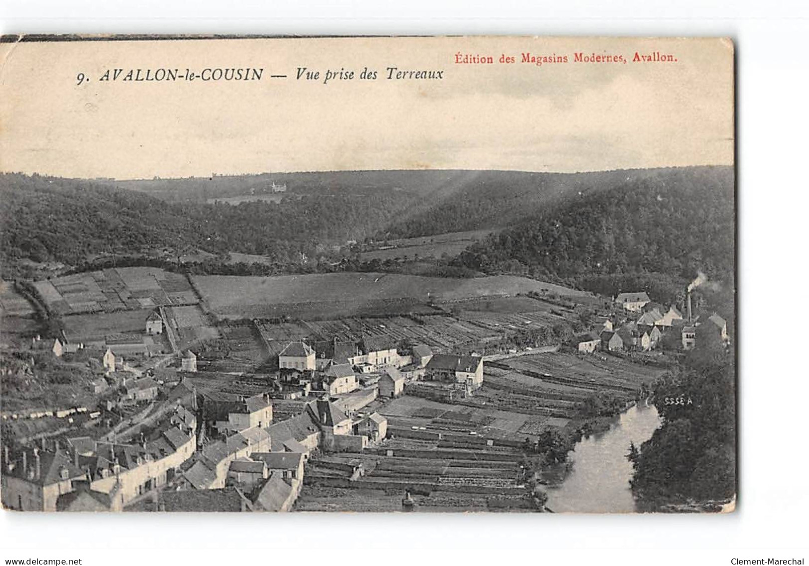 AVALLON LE COUSIN - Vue Prise Des Terreaux - Très Bon état - Avallon