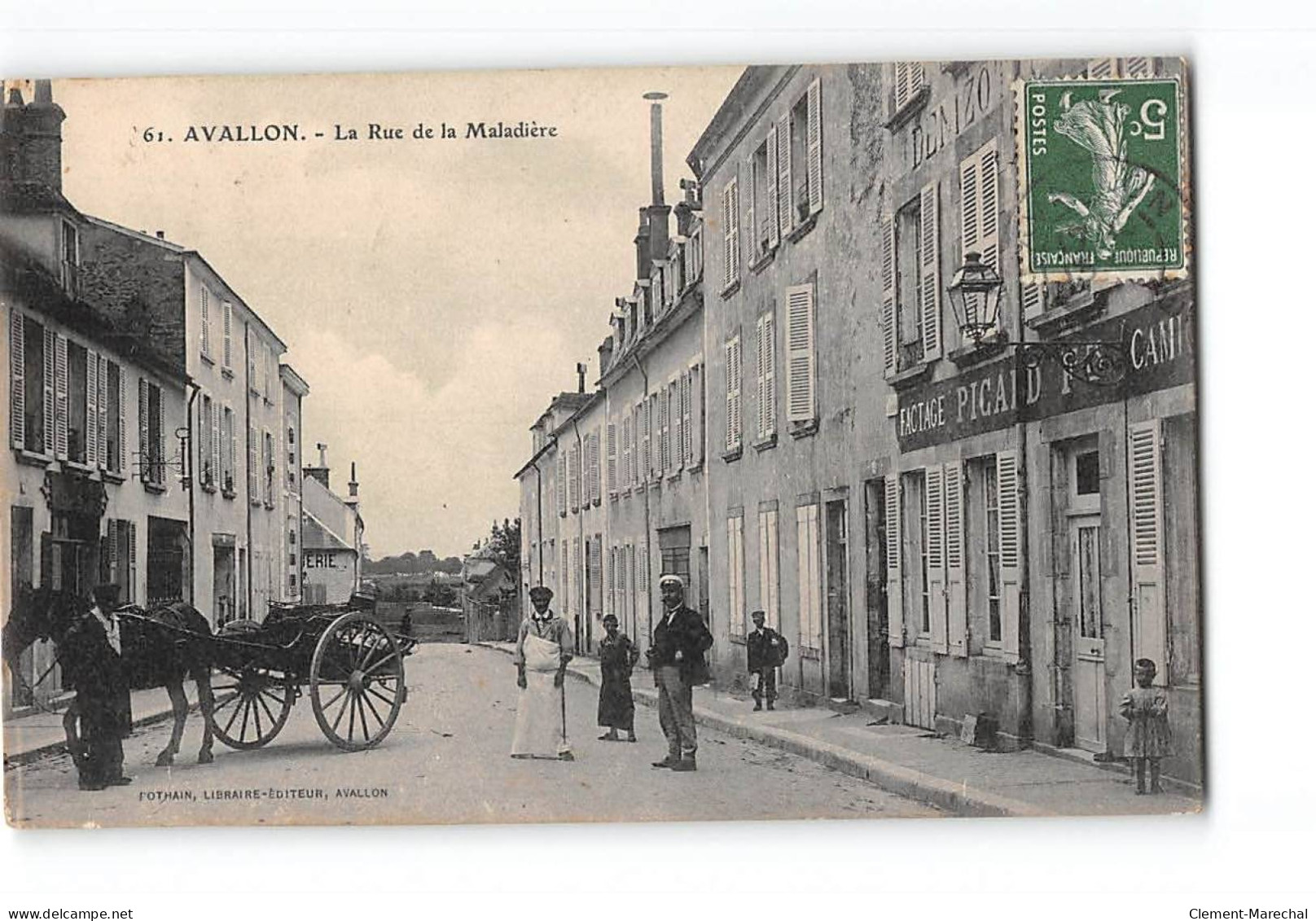 AVALLON - La Rue De La Madeleine - Très Bon état - Avallon