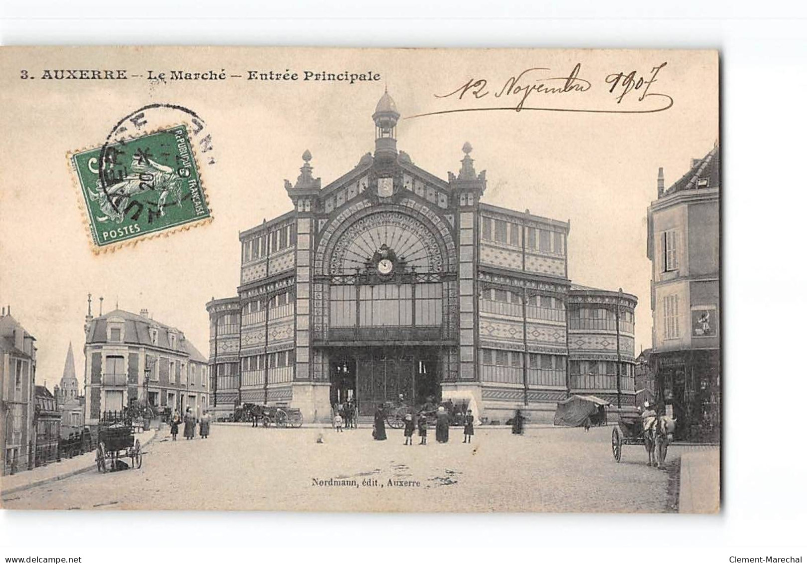 AUXERRE - Le Marché - Entrée Principale - Très Bon état - Auxerre