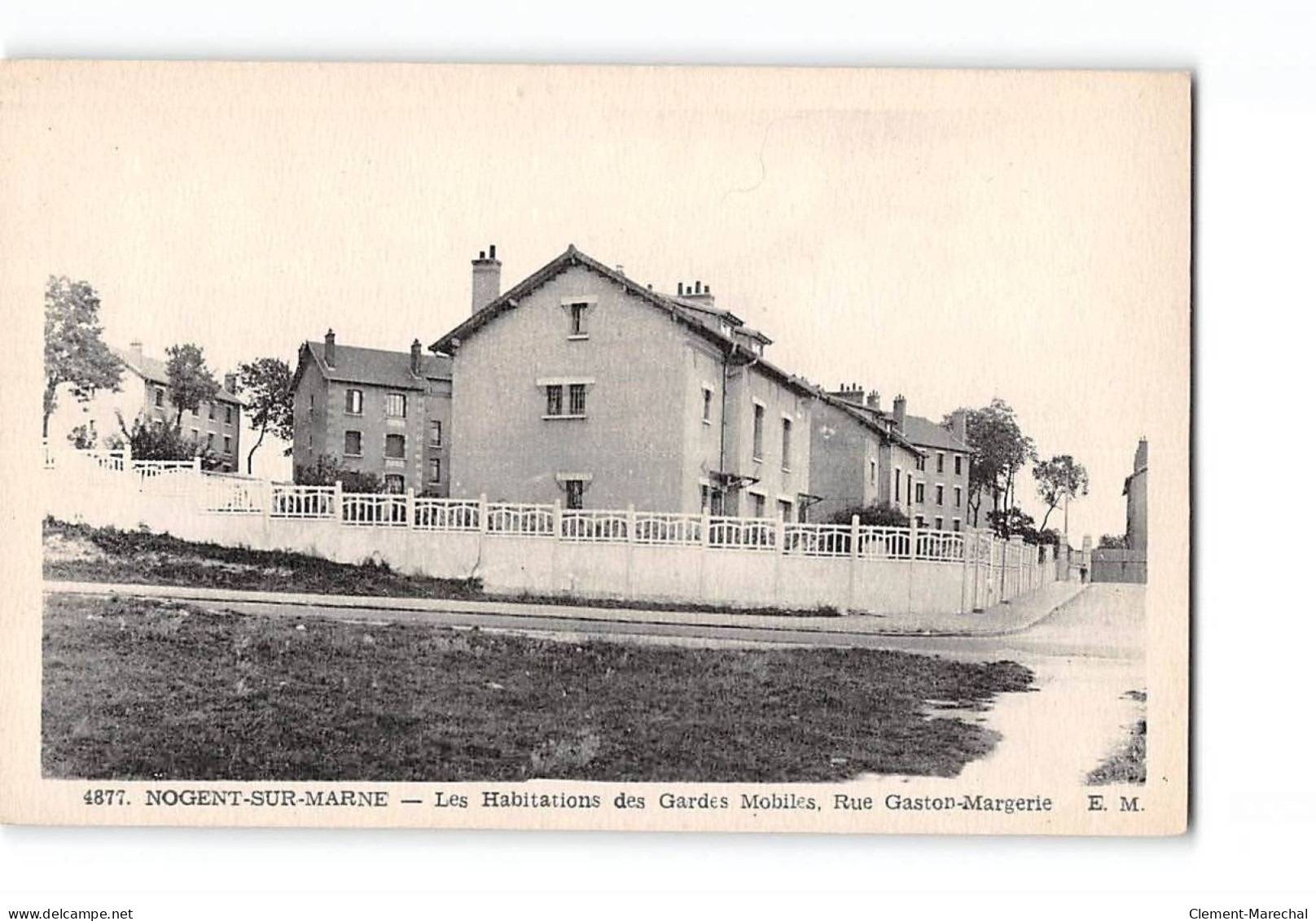 NOGENT SUR MARNE - Les Habitations Des Gardes Mobiles - Rue Gaston Margerie - Très Bon état - Nogent Sur Marne