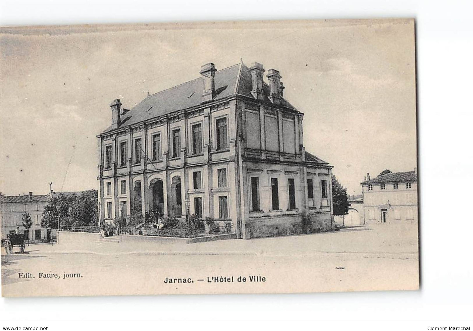 JARNAC - L'Hôtel De Ville - Très Bon état - Jarnac