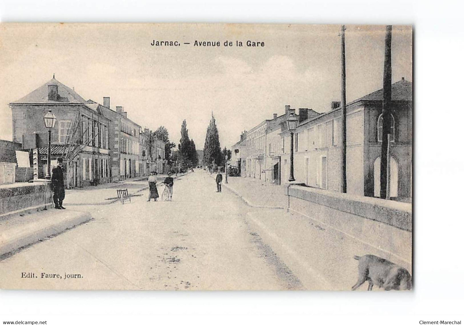 JARNAC - Avenue De La Gare - Très Bon état - Jarnac