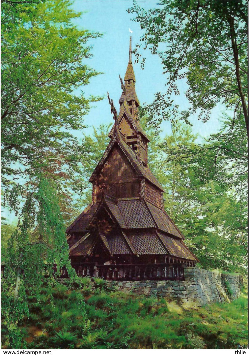 Fantoft Stavkirke, Bergen - Noruega