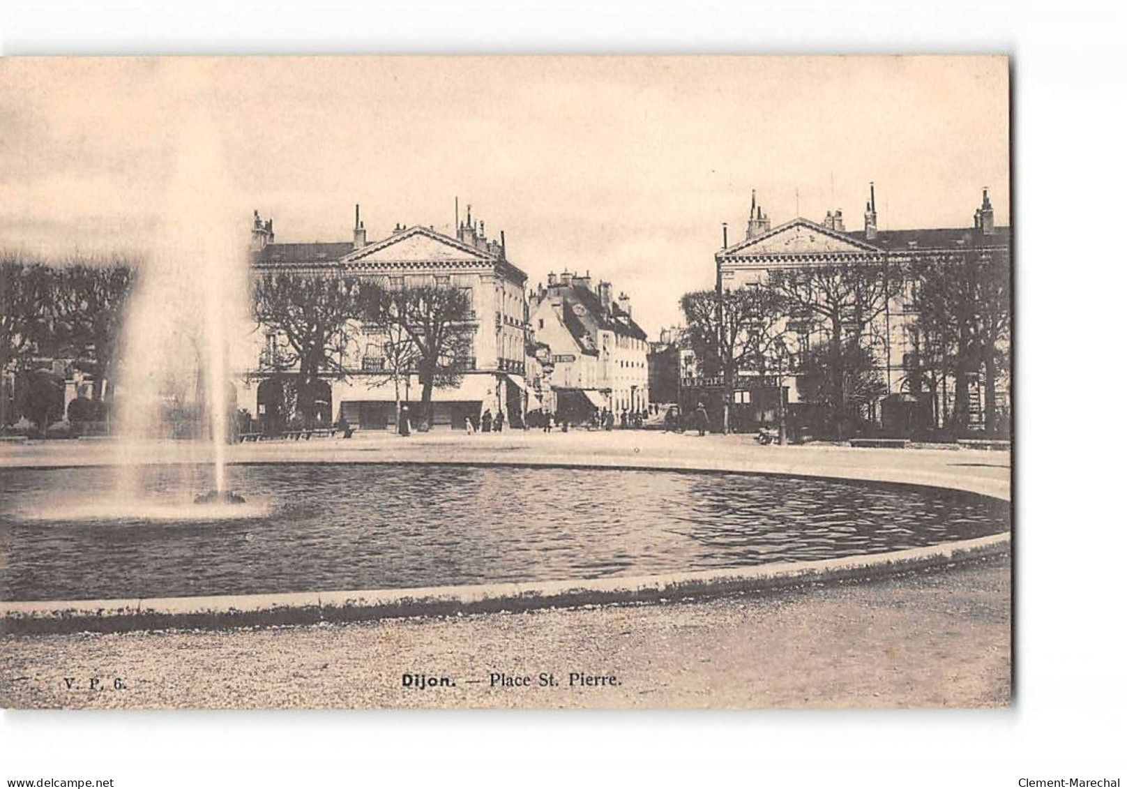 DIJON - Place Saint Pierre - Très Bon état - Dijon