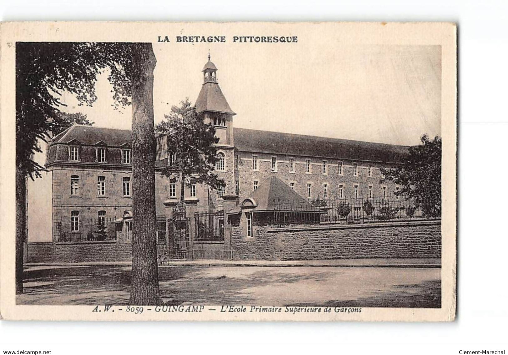 GUINGAMP - L'Ecole Primaire Supérieure De Garçons - Très Bon état - Guingamp