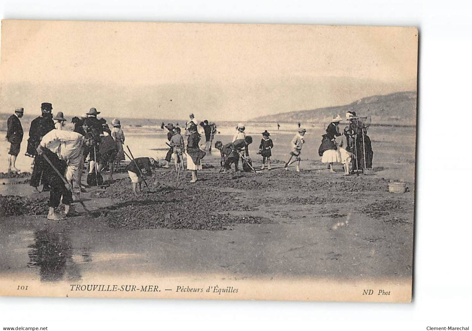 TROUVILLE SUR MER - Pêcheurs D'Equilles - Très Bon état - Trouville