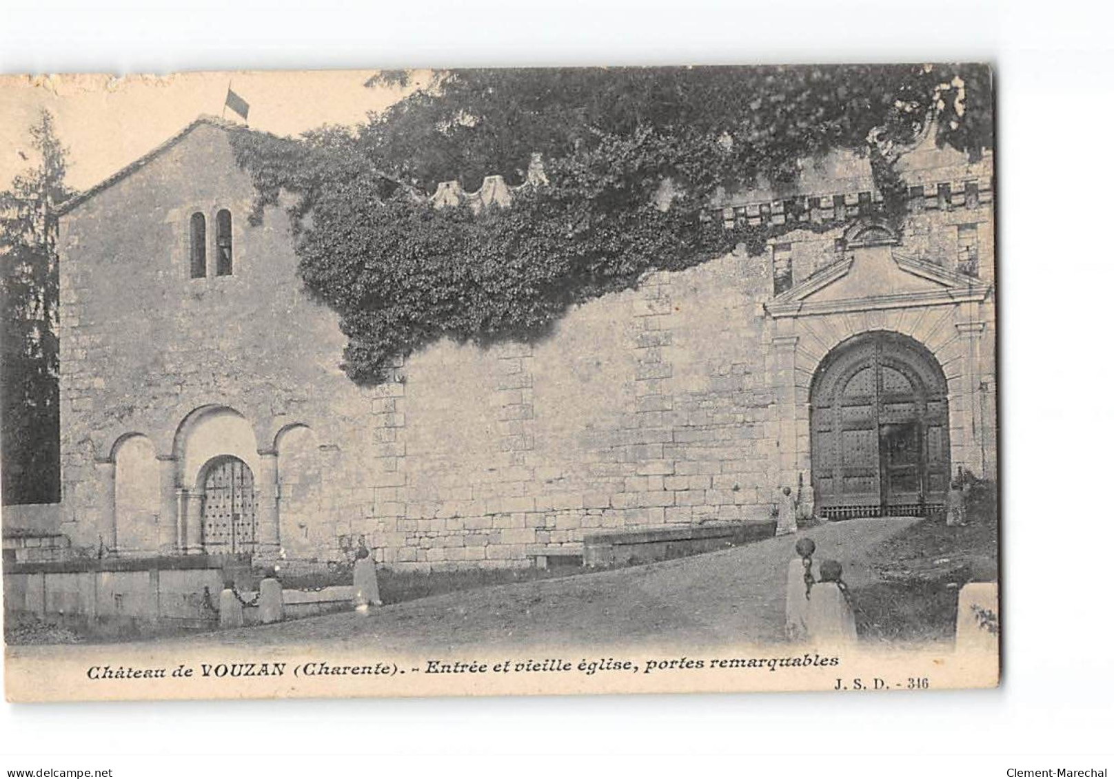Château De VOUZAN - Entrée Et Vieille Eglise - Très Bon état - Other & Unclassified
