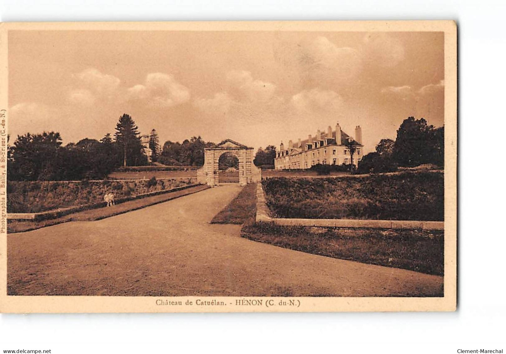 HENON - Château De Catuélan - Très Bon état - Sonstige & Ohne Zuordnung