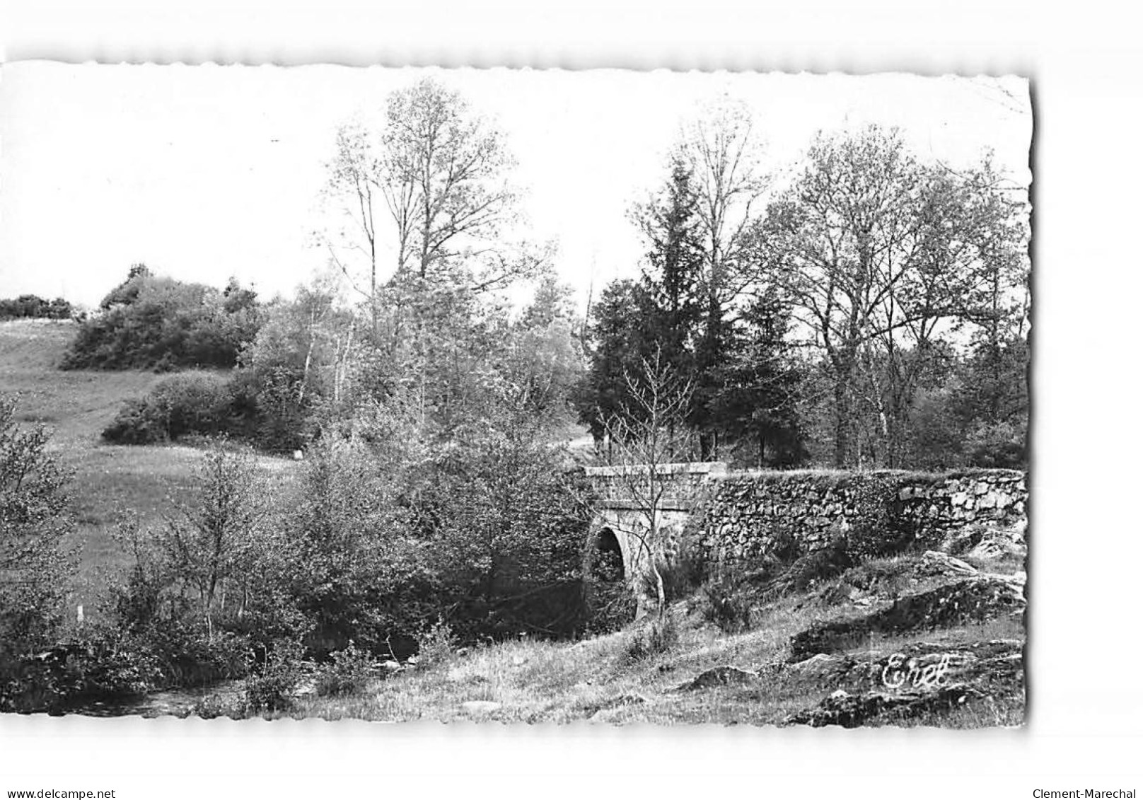 EYGURANDE - Le Randeix - Route D'Espagne - Très Bon état - Eygurande