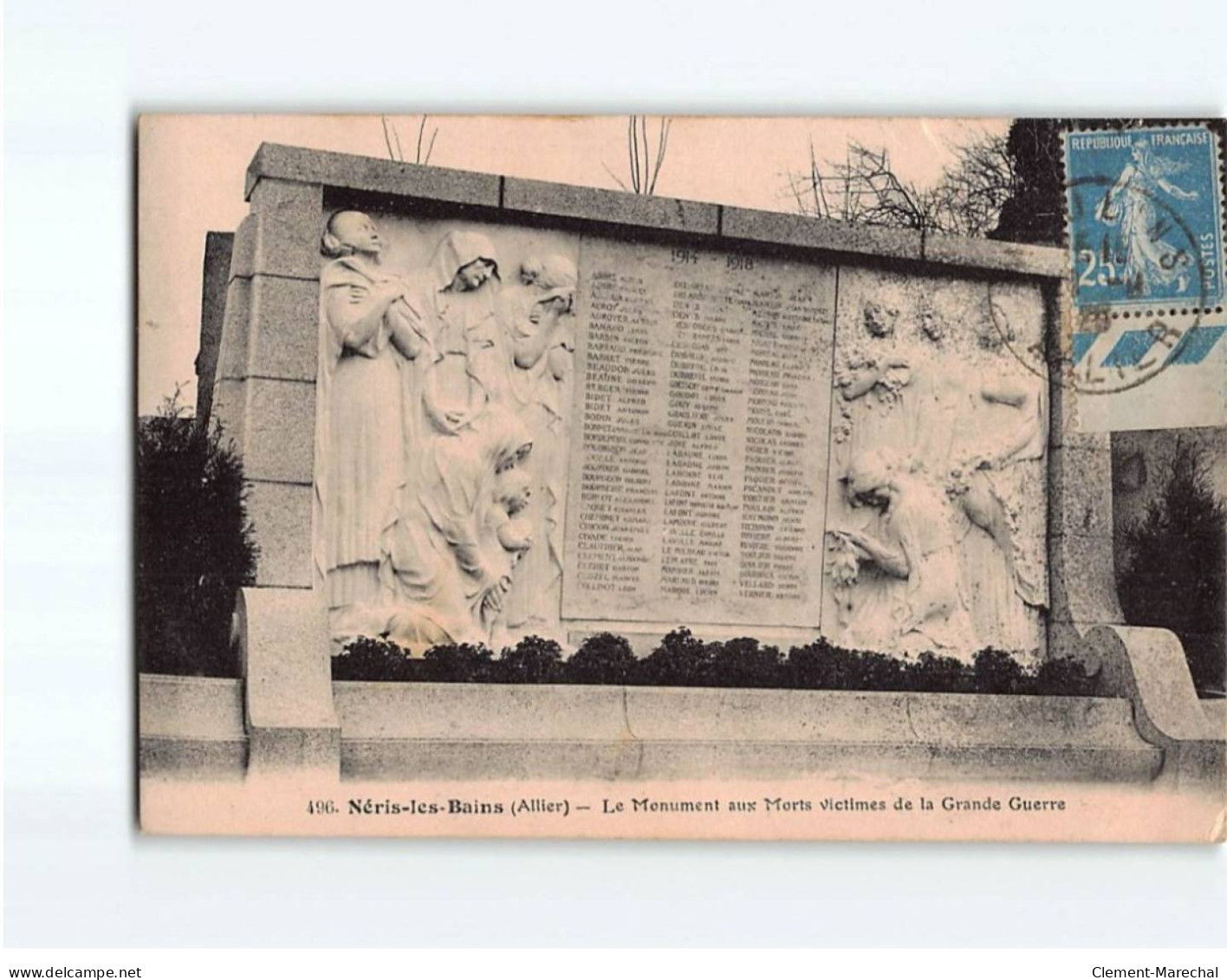 NERIS LES BAINS: Le Monument Aux Morts Victimes De La Grande Guerre - état - Neris Les Bains