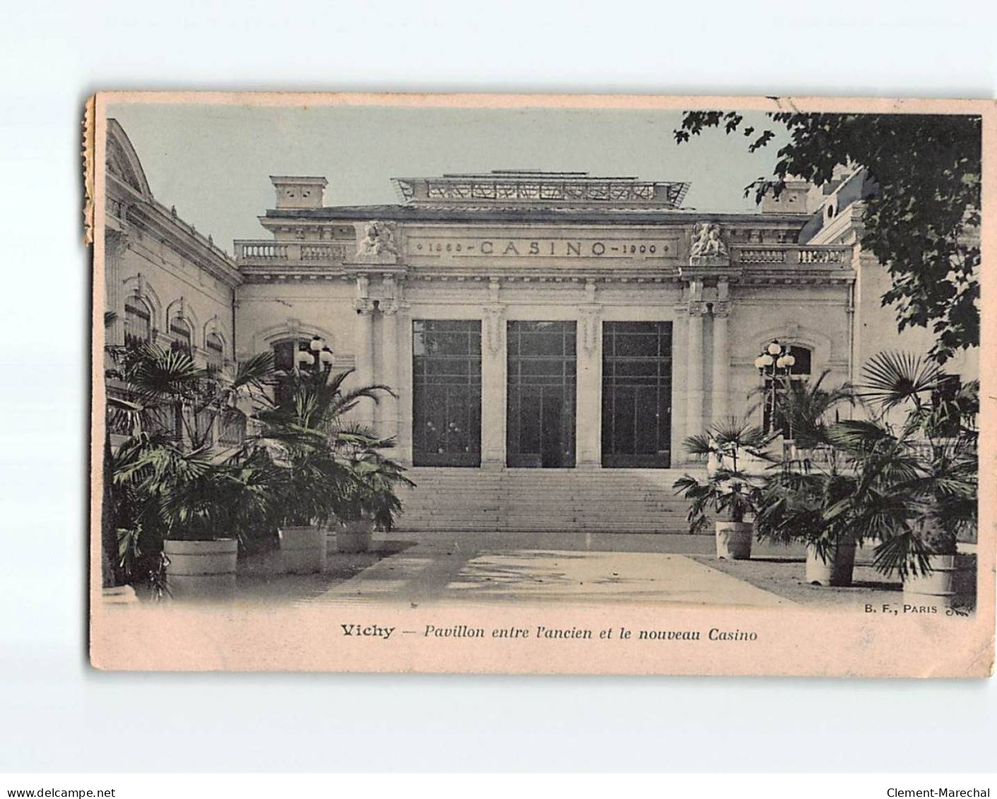 VICHY: Pavillon Entre L'ancien Et Le Nouveau Casino - état - Vichy