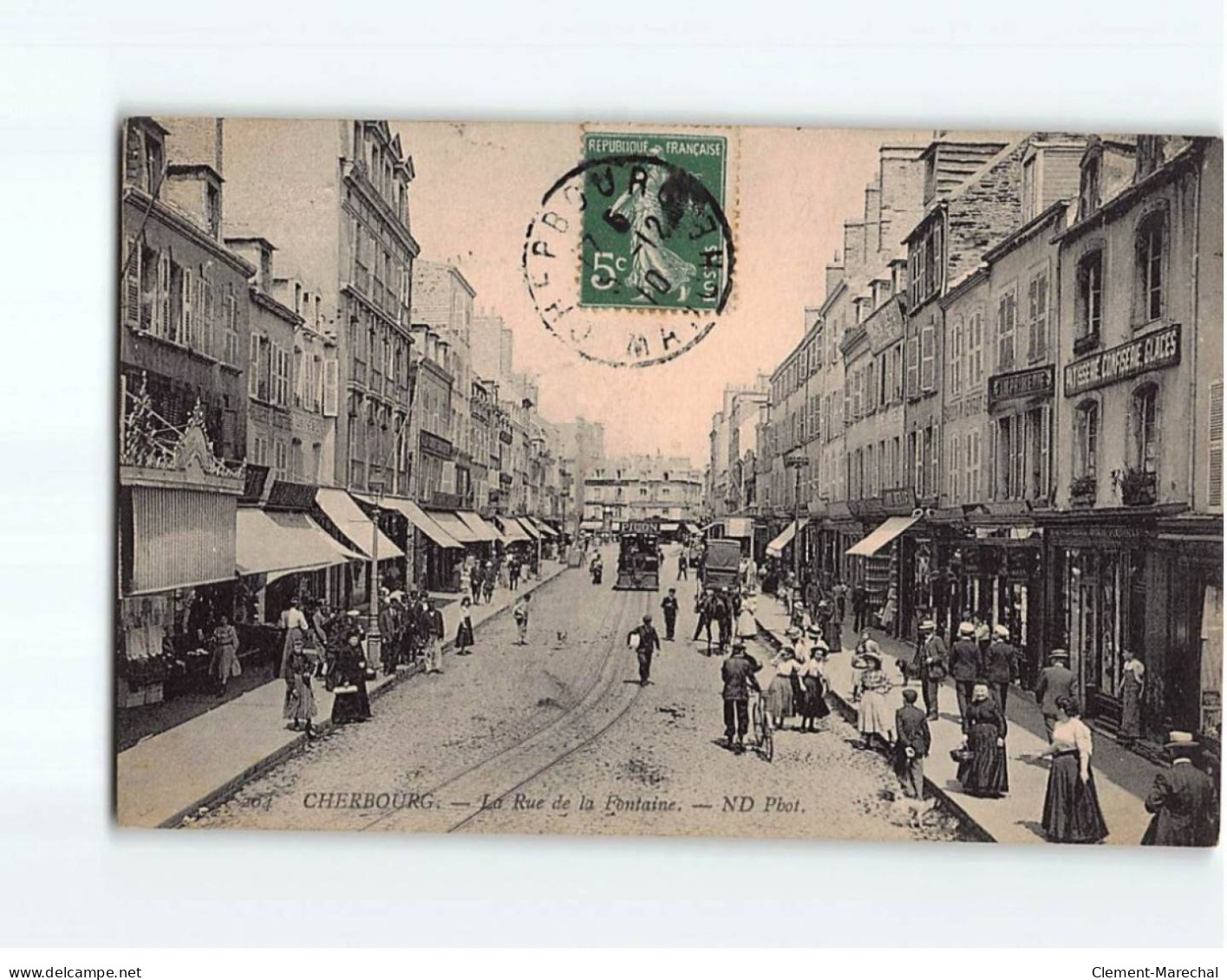 CHERBOURG : La Rue De La Fontaine - état - Cherbourg