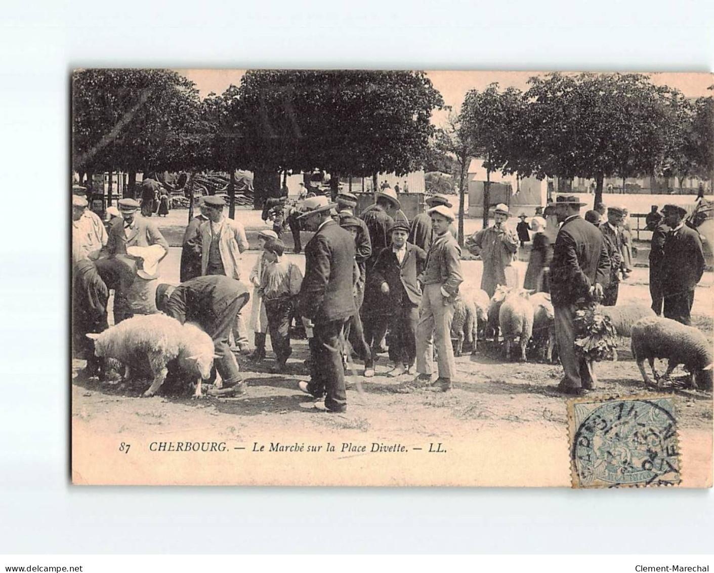 CHERBOURG : Le Marché Sur La Place Divette - Très Bon état - Cherbourg