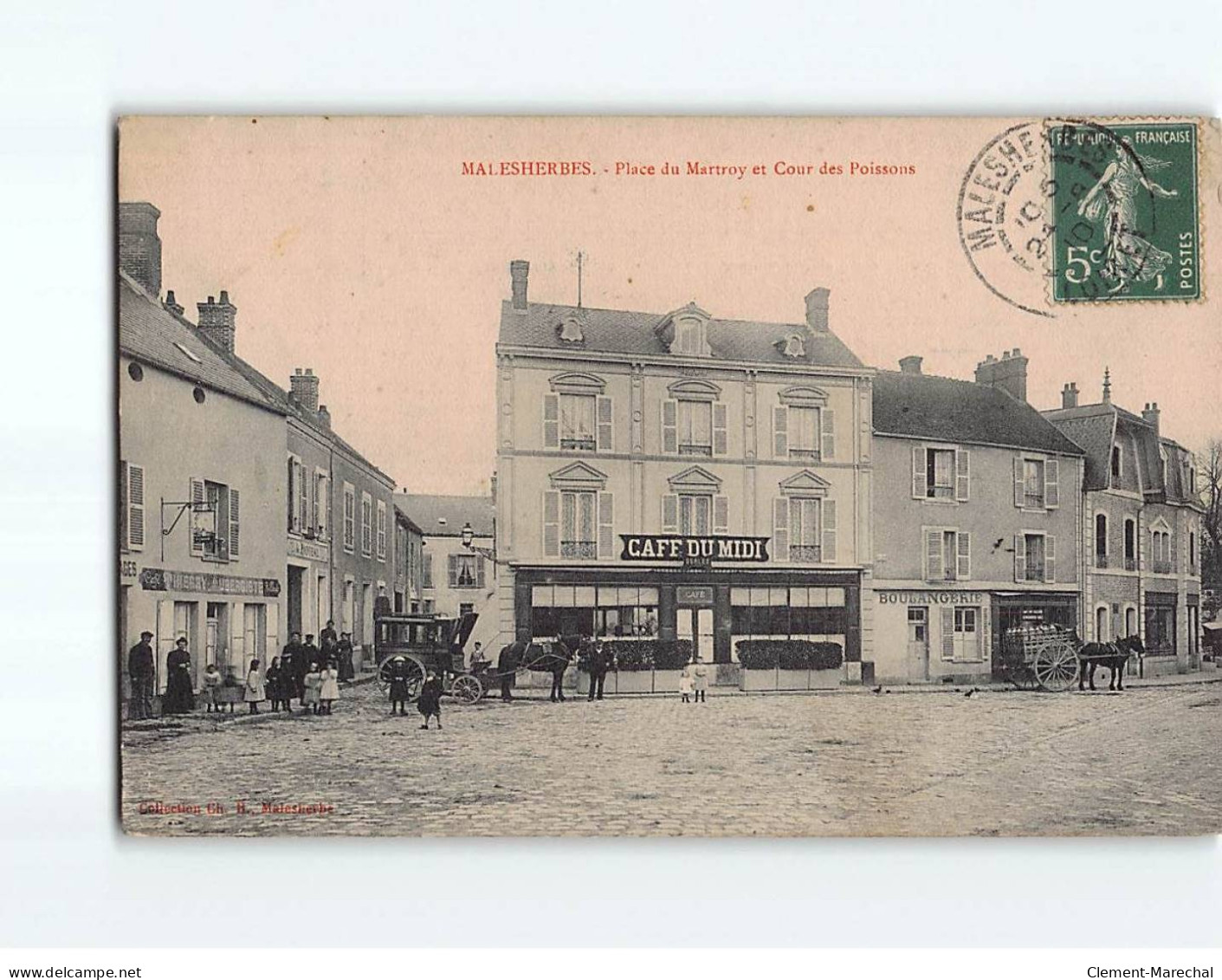 MALESHERBES : Place Du Martroy Et Cours Des Poissons - état - Malesherbes