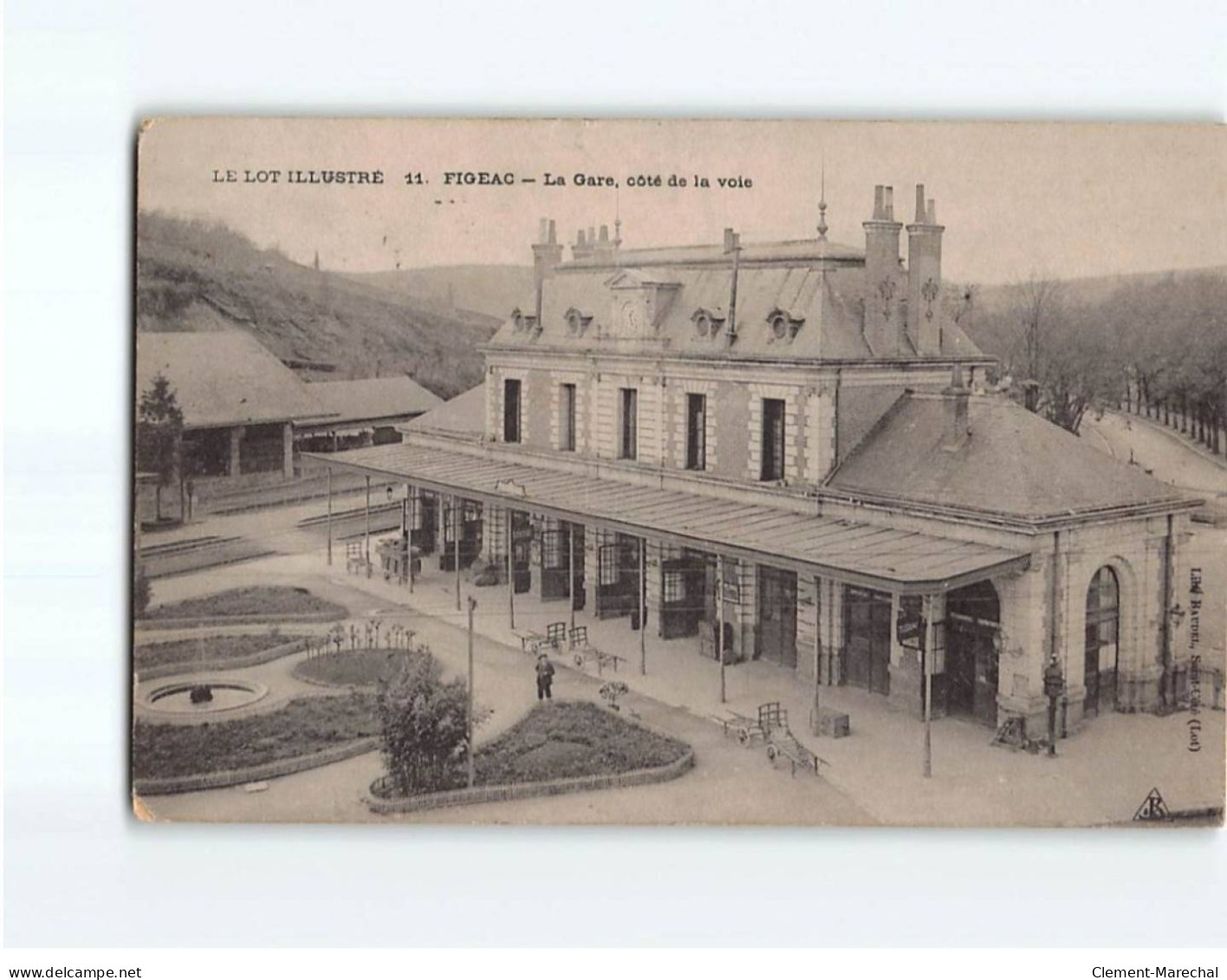 FIGEAC : La Gare, Côté De La Voie - état - Figeac