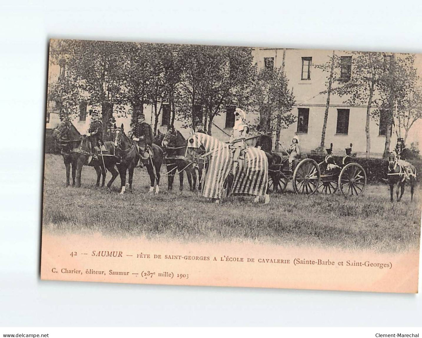 SAUMUR : Fête De Saint-Georges à L'Ecole De Cavalerie - Très Bon état - Saumur