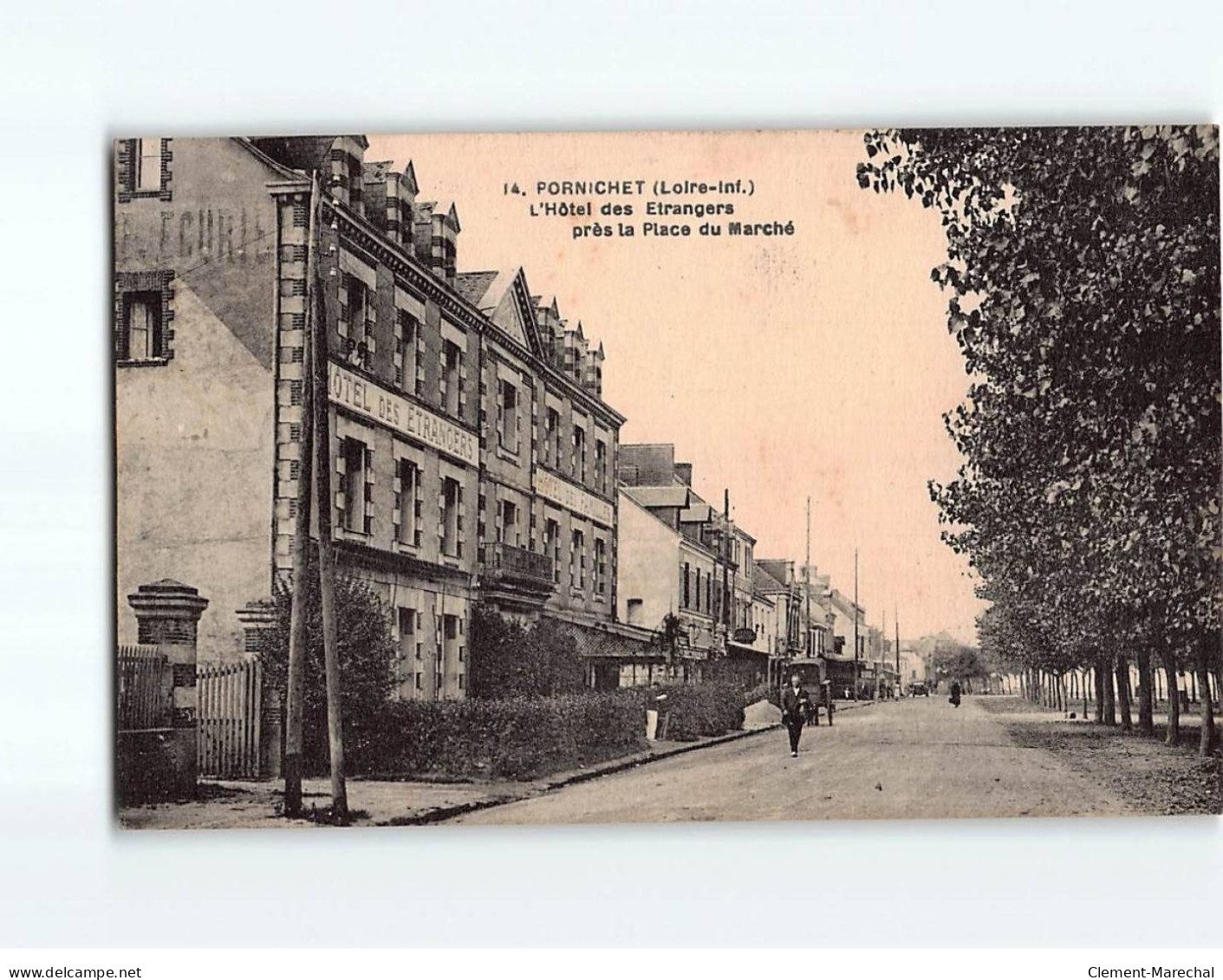 PORNICHET : L'Hôtel Des Etrangers Près La Place Du Marché - Très Bon état - Pornichet