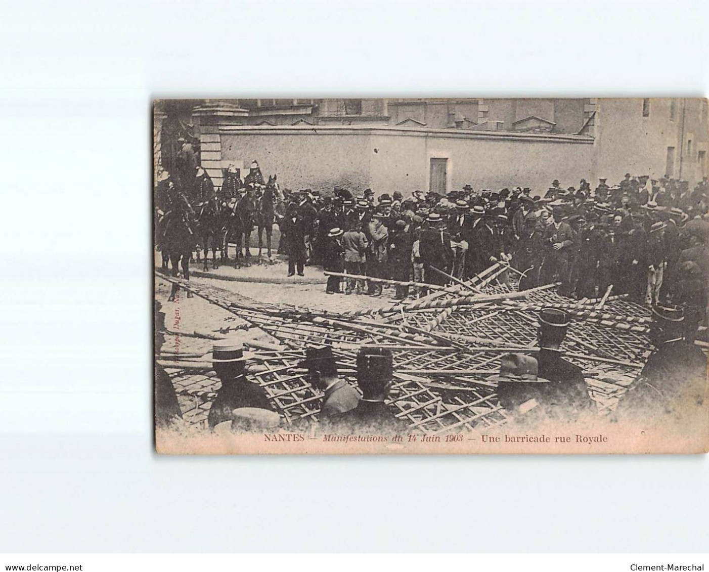 NANTES : Manifestations Du 14 Juin 1903, Une Barricade Rue Royale - état - Nantes