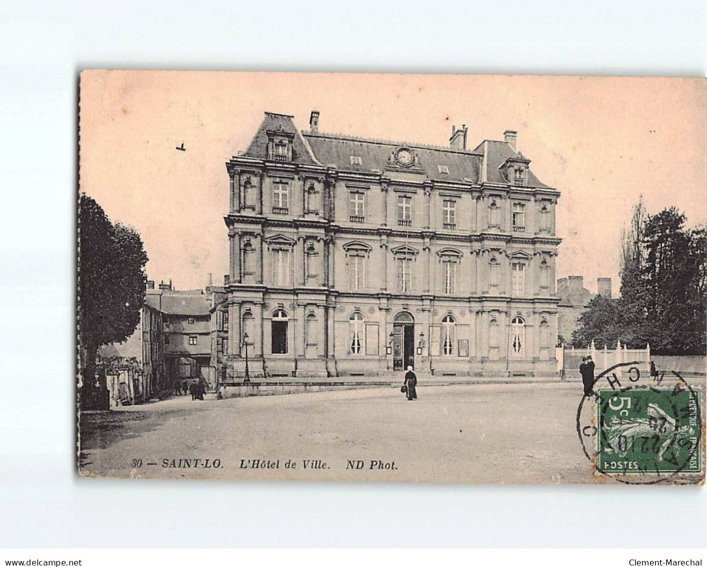 SAINT LO : L'Hôtel De Ville - état - Saint Lo
