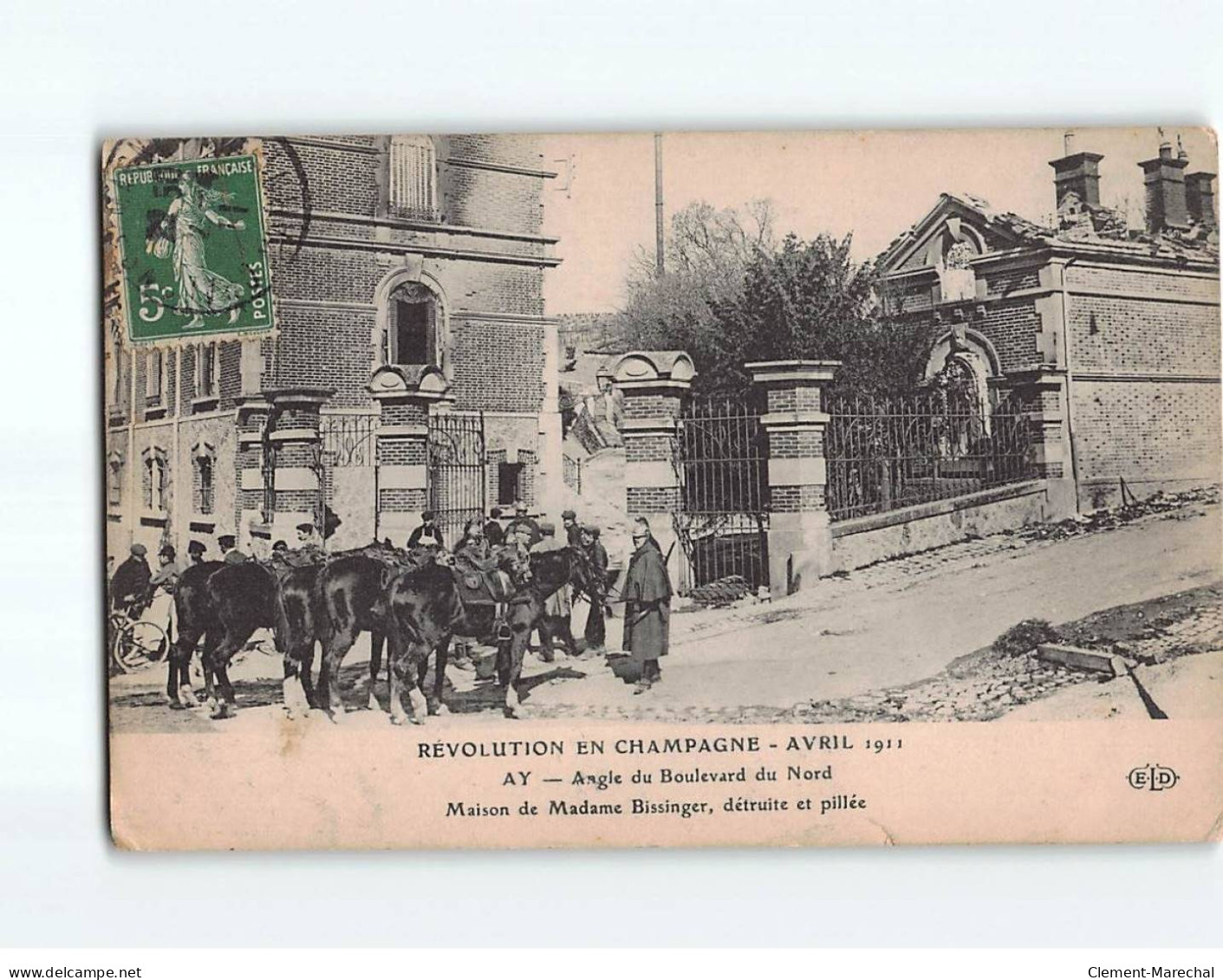 AY EN CHAMPAGNE : Angle Du Boulevard Du Nord, Maison De Madame Bissinger, Détruite Et Pillée - état - Ay En Champagne