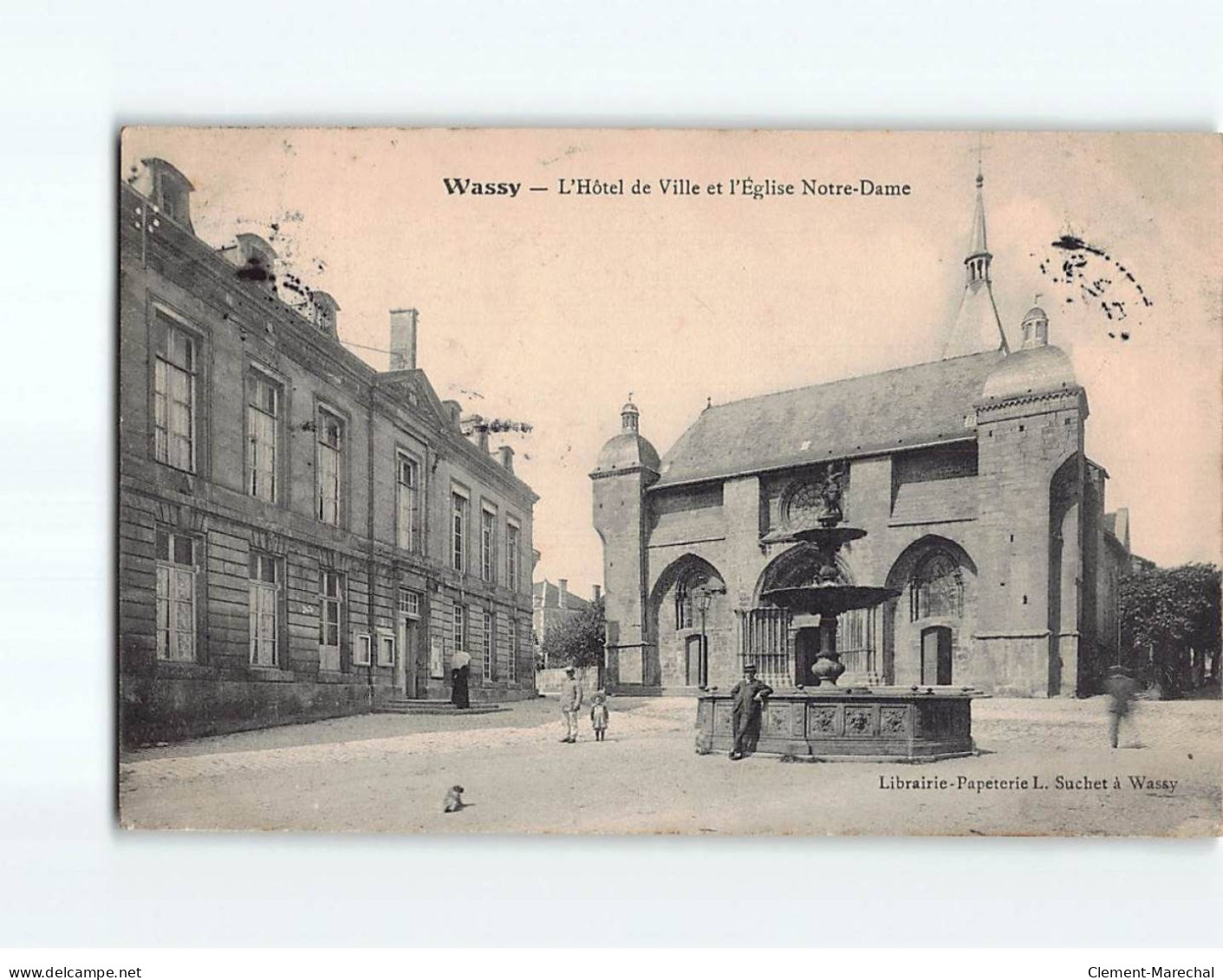 WASSY : L'Hôtel De Ville Et L'Eglise Notre-Dame - Très Bon état - Wassy