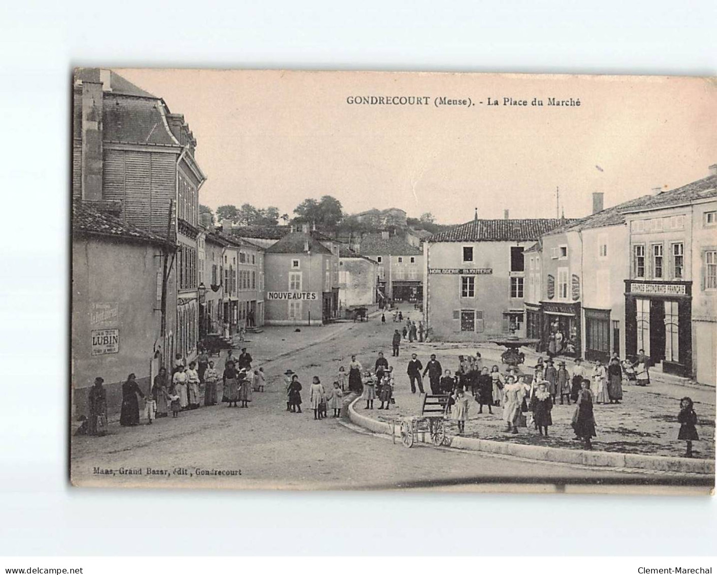 GONDRECOURT : La Place Du Marché - état - Gondrecourt Le Chateau