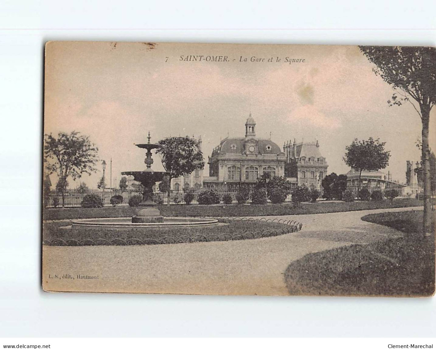 SAINT OMER : La Gare Et Le Square - état - Saint Omer