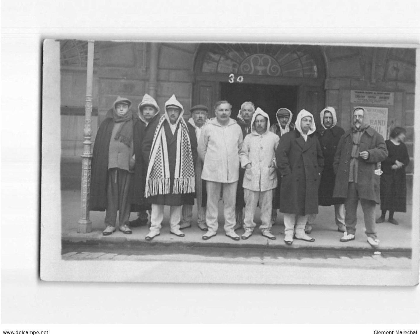 LE MONT DORE : 1930, Photo De Groupe - Très Bon état - Le Mont Dore