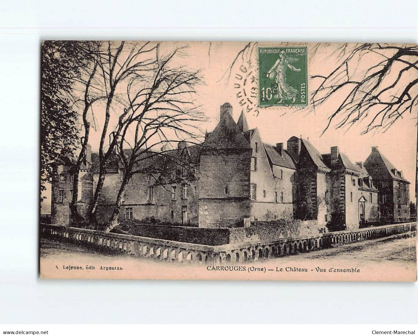 CARROUGES : Le Château, Vue D'ensemble - état - Carrouges