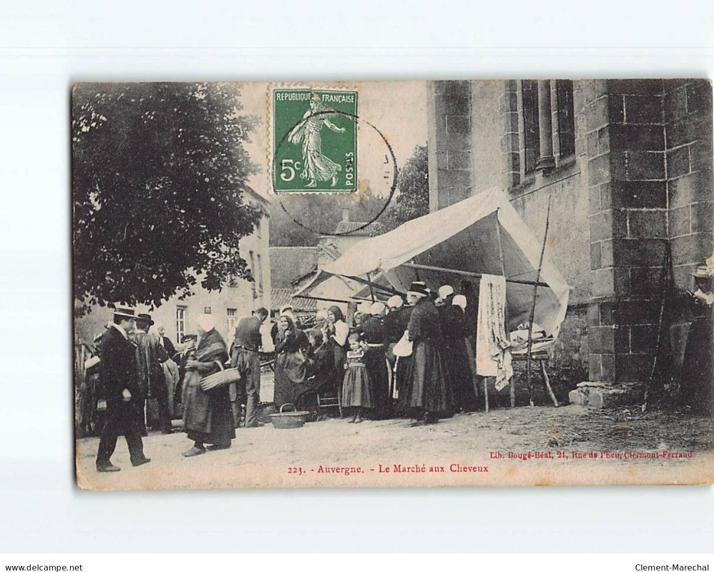 EN AVUERGNE : Le Marché Aux Cheveux - état - Auvergne Types D'Auvergne