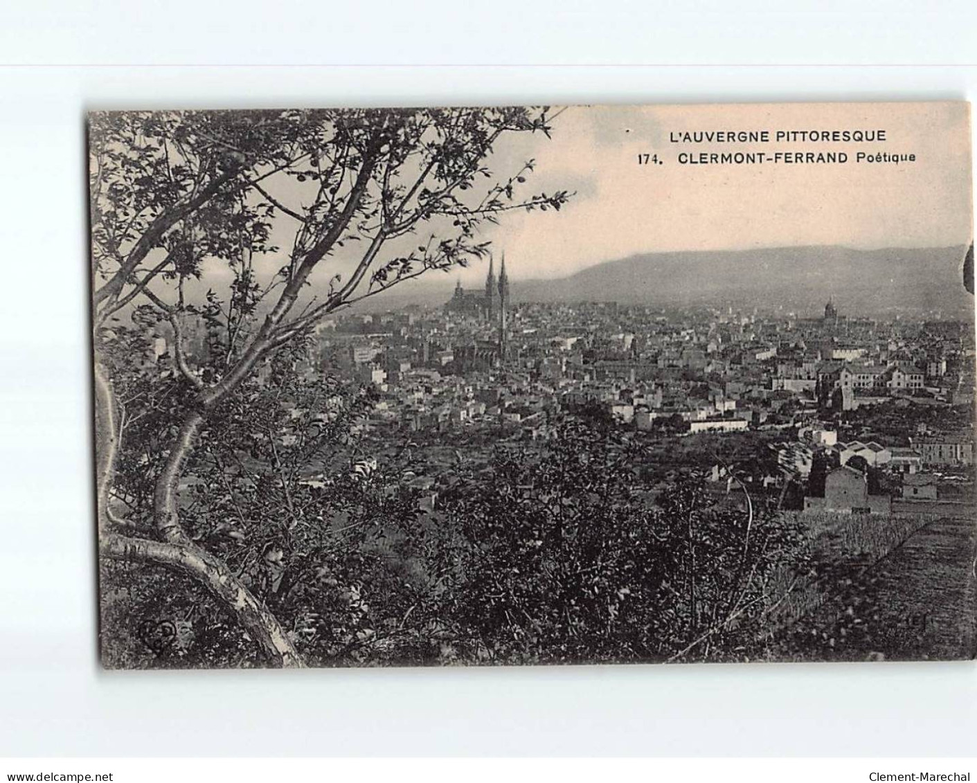 CLERMONT FERRAND : Vue Générale -  état - Clermont Ferrand