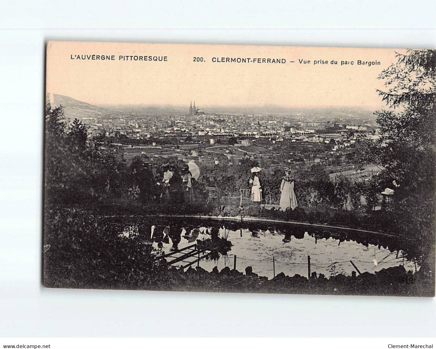 CLERMONT FERRAND : Vue Prise Du Parc Bargoin - Très Bon état - Clermont Ferrand