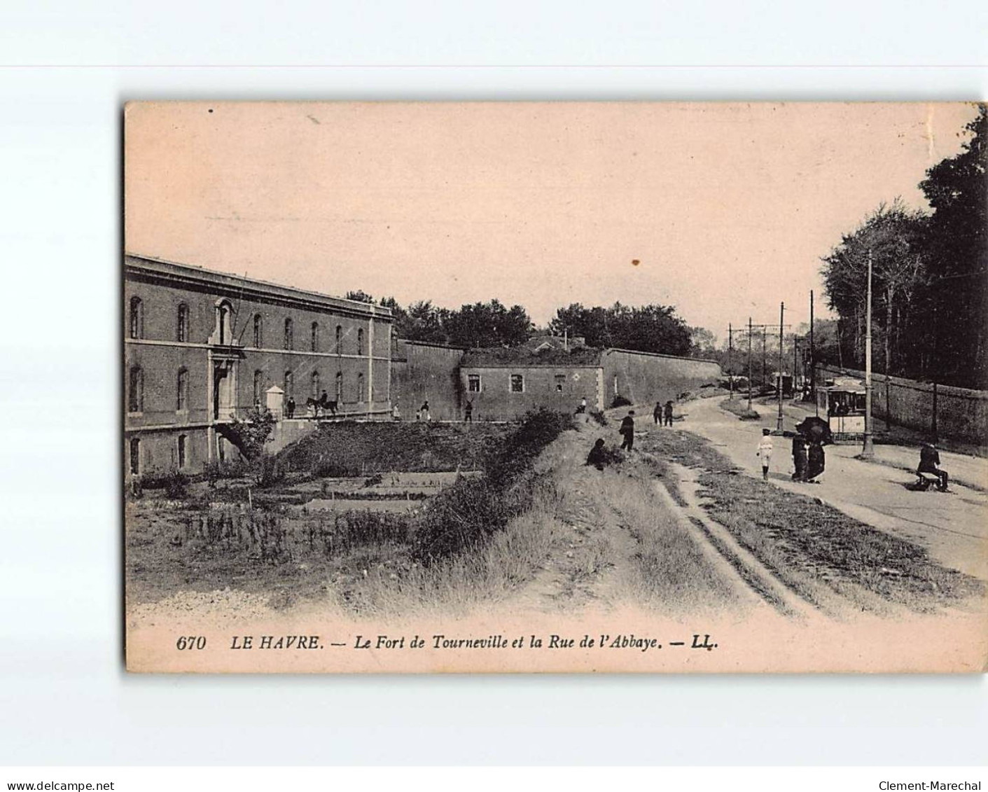 LE HAVRE : Le Fort De Tourneville Et La Rue De L'Abbaye - état - Zonder Classificatie