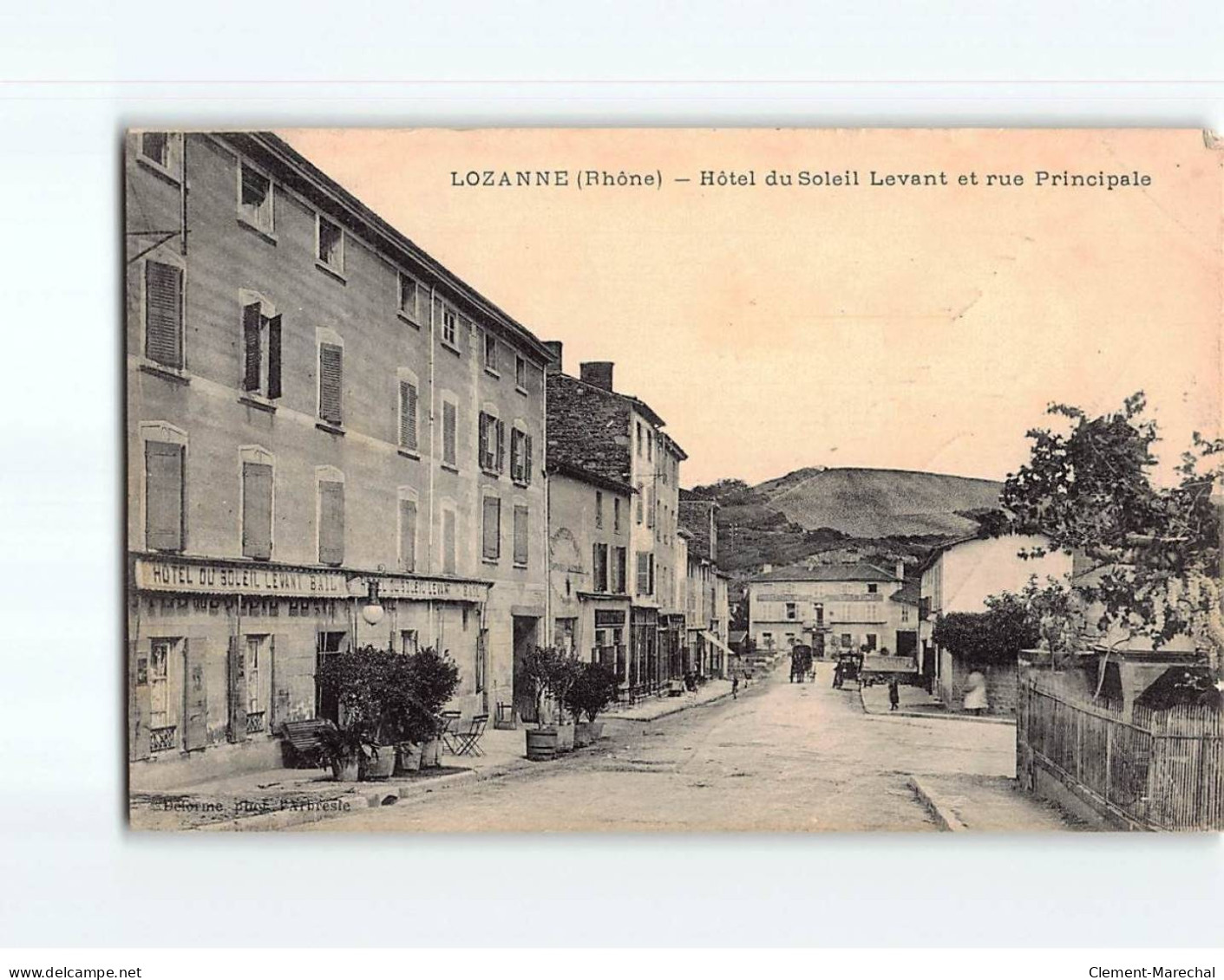 LOZANNE : Hôtel Du Soleil Levant Et Rue Principale - état - Otros & Sin Clasificación