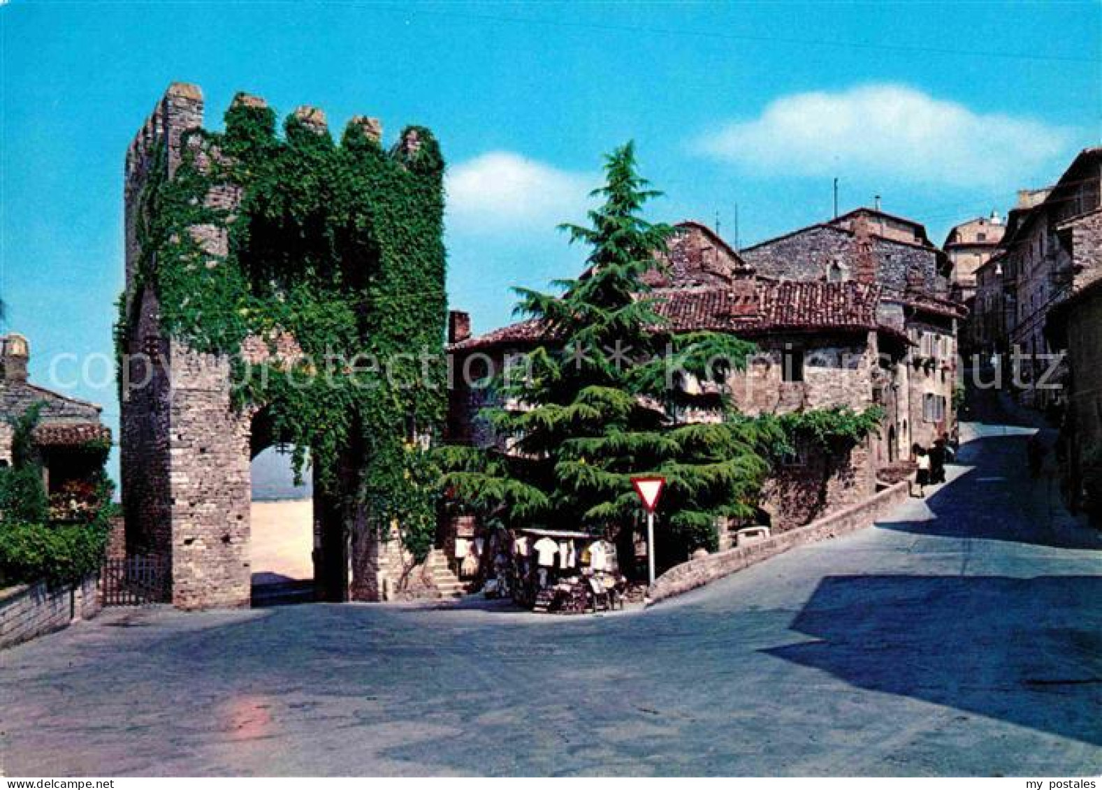 72735041 Assisi Umbria Porte San Pietro Tor Des Heiligen Petrus Assisi - Autres & Non Classés