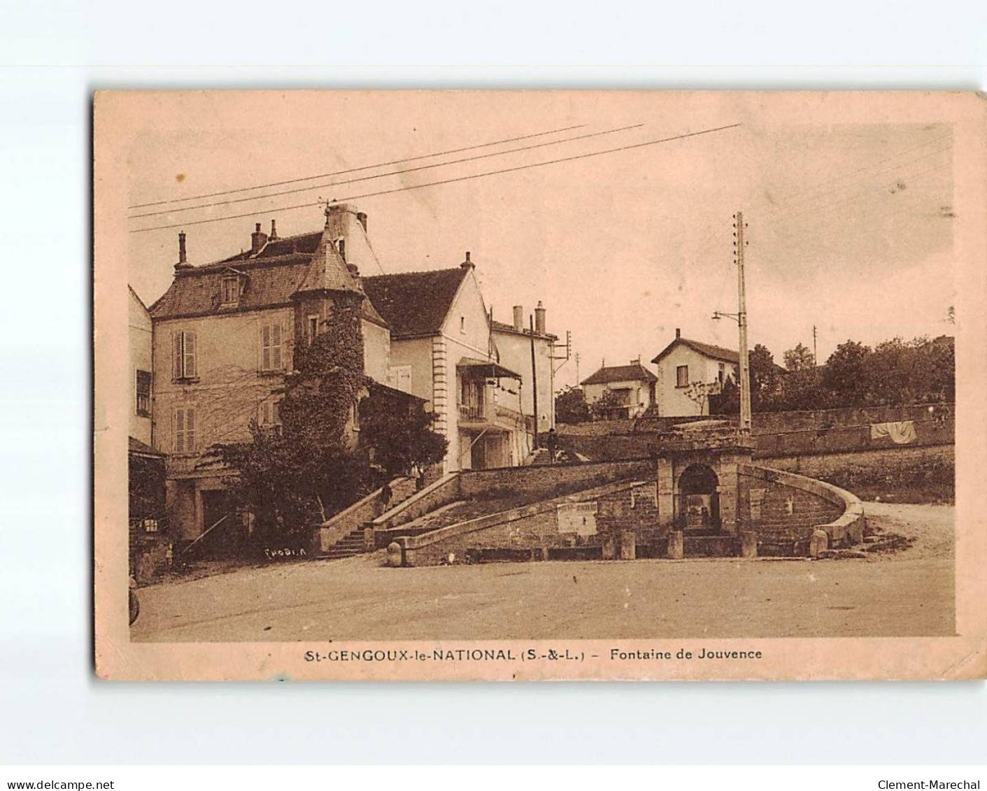 SAINT GENGOUX LE NATIONAL : Fontaine De Jouvence - état - Autres & Non Classés