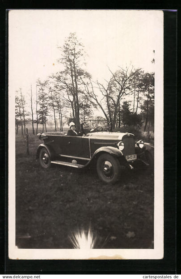 Foto-AK Auto Opel, KFZ-Kennzeichen IA 12131, Mit Junger Dame Auf Dem Beifahrersitz  - Turismo