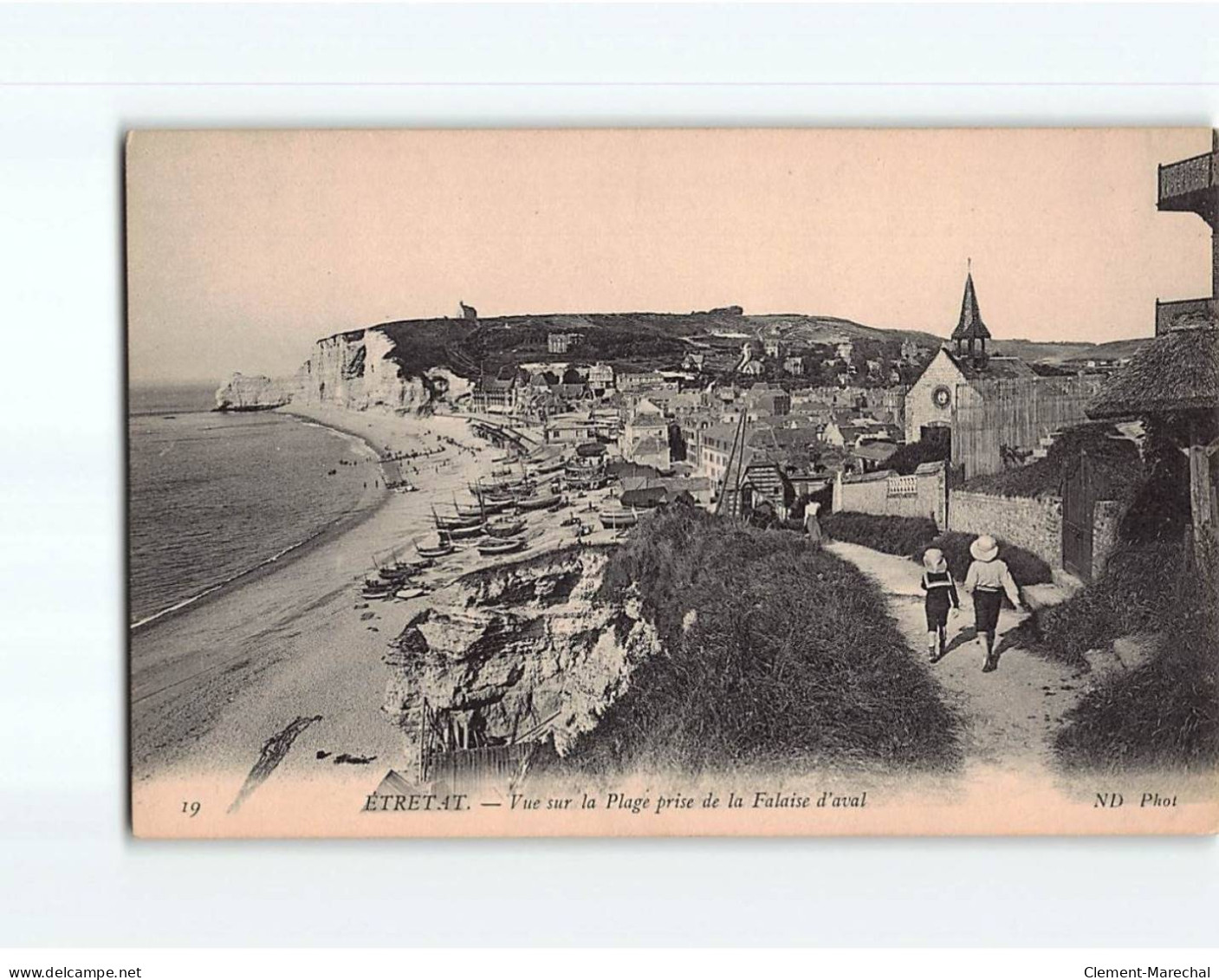 ETRETAT : Vue Sur La Plage Prise De La Falaise D'aval - Très Bon état - Etretat