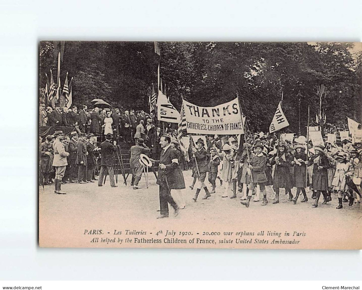 PARIS : Les Tuileries, Manifestation 4 Juillet 1920 - Très Bon état - Parks, Gardens